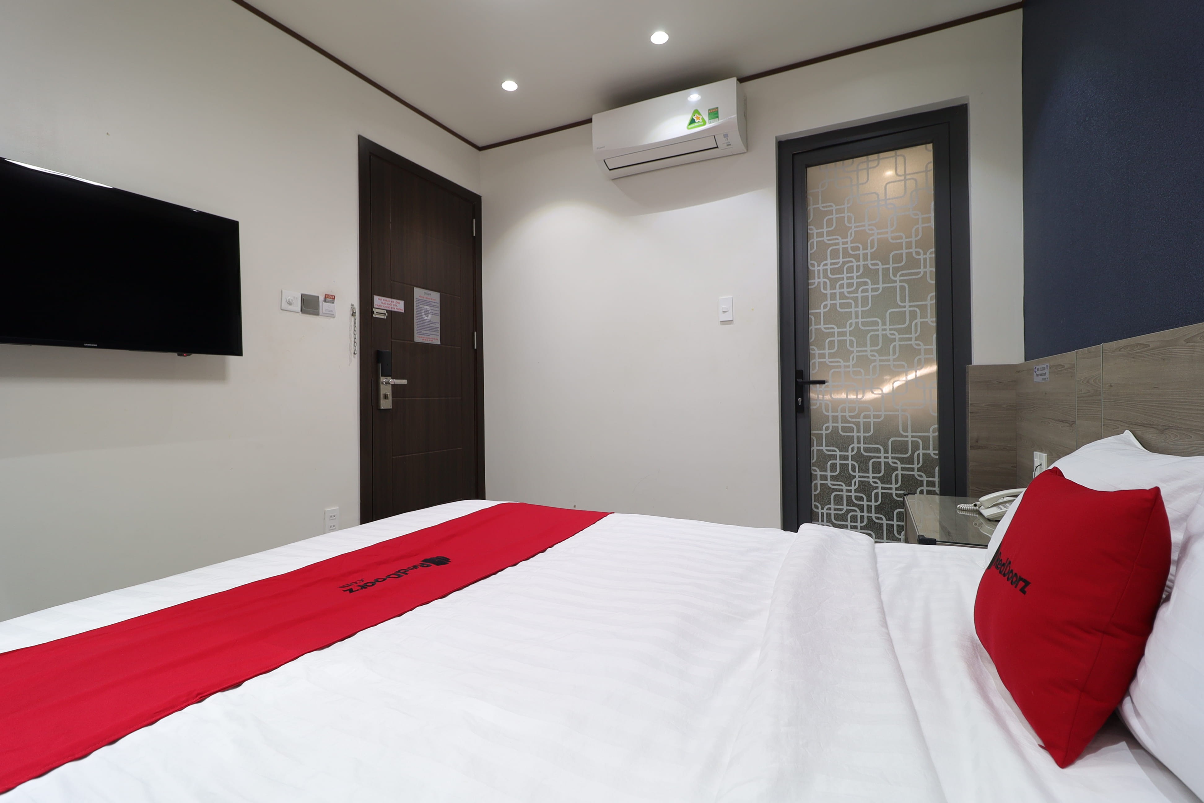 Reddoorz Plus Cloud 9 Quang Trung