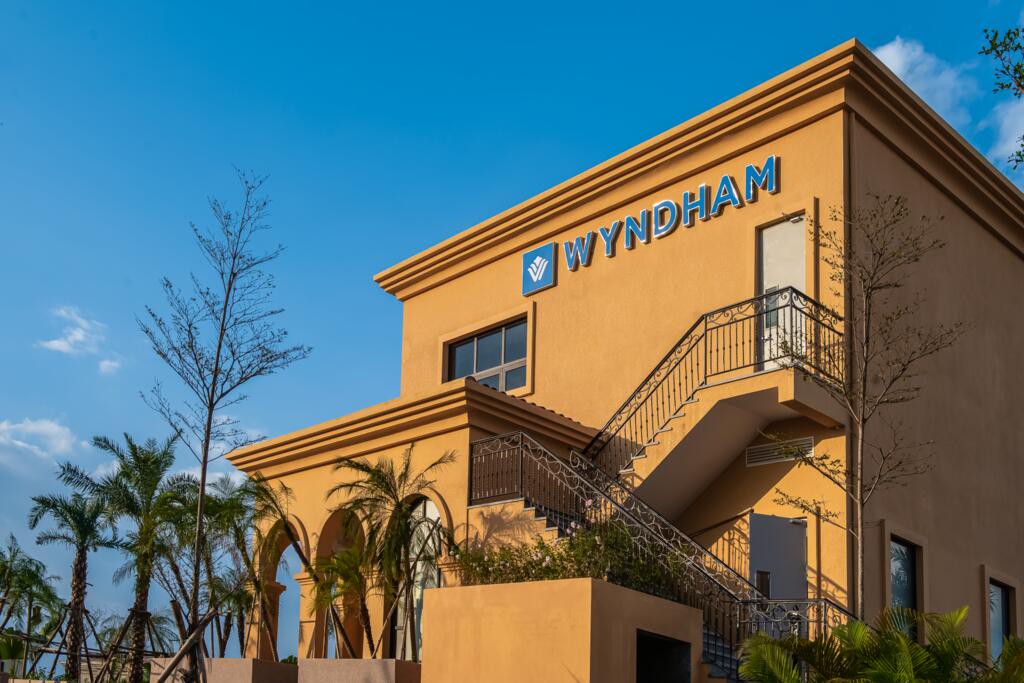 Wyndham Sky Lake Resort Villas